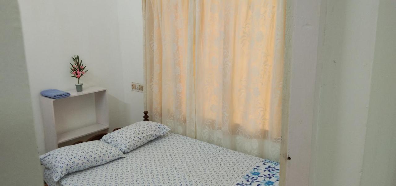 Jestine Homestay Kochi Екстериор снимка